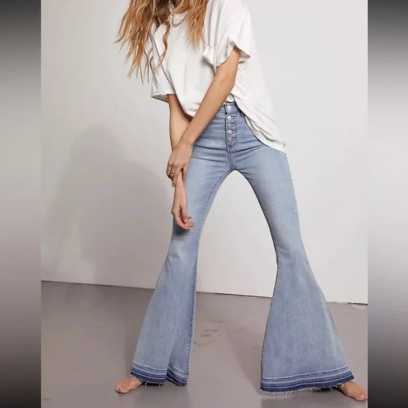 Free People We The Free Irreplaceable Denim Blue Jeans Ultra Flare Wide Stretch - Picture 3 of 12